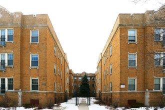 730-736 Reba Pl in Evanston, IL - Foto de edificio - Building Photo