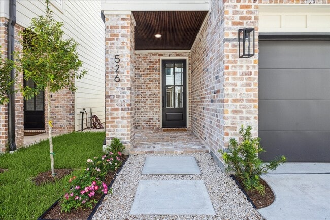 property at 524 Janisch Rd