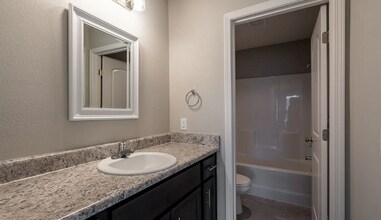 588 W Danielle St in Republic, MO - Building Photo - Building Photo