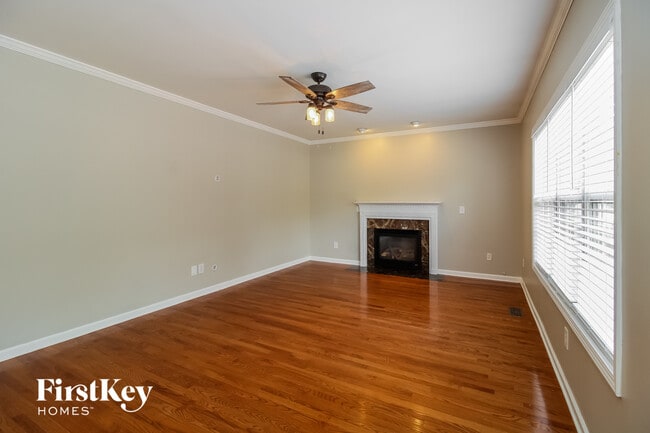 1817 Morgans Mill Way in High Point, NC - Foto de edificio - Building Photo