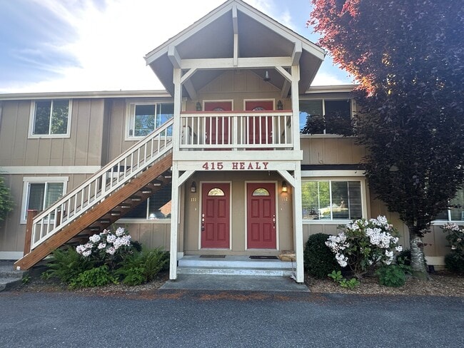 property at 415 Healy Ave S