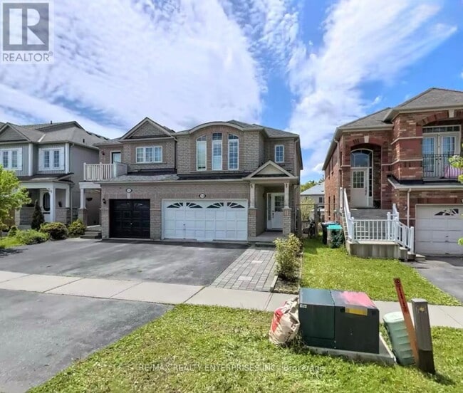 property at 724 Rossellini Dr