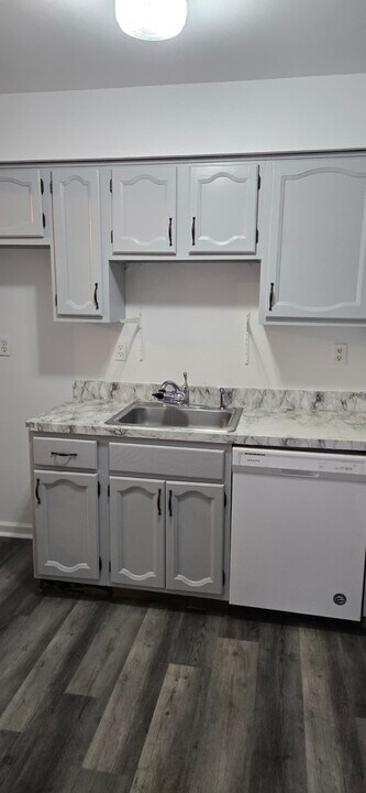 5 Union St in Netcong, NJ - Building Photo