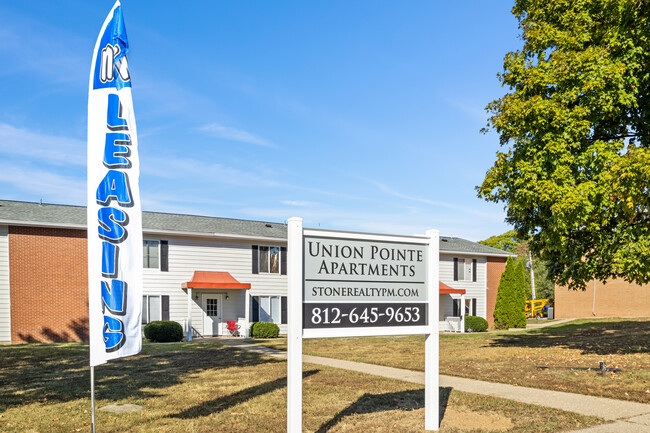 Union Pointe in Terre Haute, IN - Foto de edificio - Building Photo