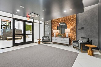 775 Juniper St NE in Atlanta, GA - Building Photo - Building Photo