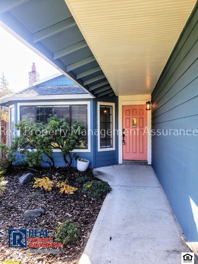 1400 NE 14th Ave in Hillsboro, OR - Building Photo - Building Photo