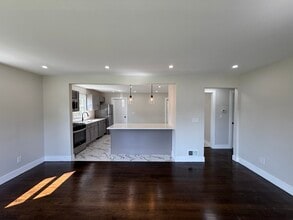 1471 Frances Ln in Plainfield, NJ - Building Photo - Building Photo