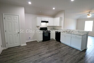400 Woodland Crst Rd in Pell City, AL - Building Photo - Building Photo