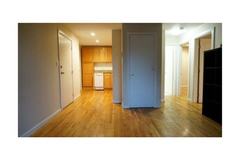 15 Euston Rd, Unit 16 in Boston, MA - Building Photo - Building Photo