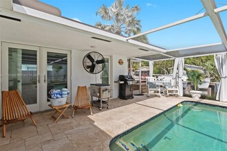 1424 Nautilus Isle in Dania Beach, FL - Building Photo - Building Photo