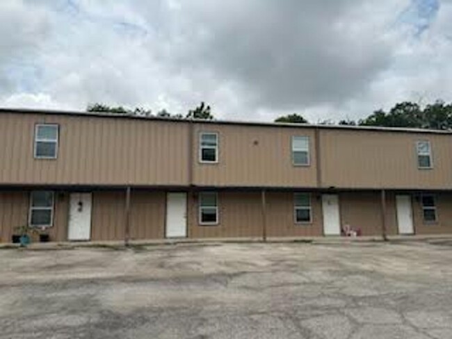 property at 1030 N Kight