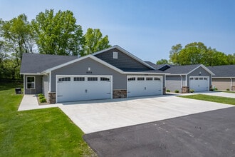 Villas at Franklin in Salem, OH - Foto de edificio - Building Photo
