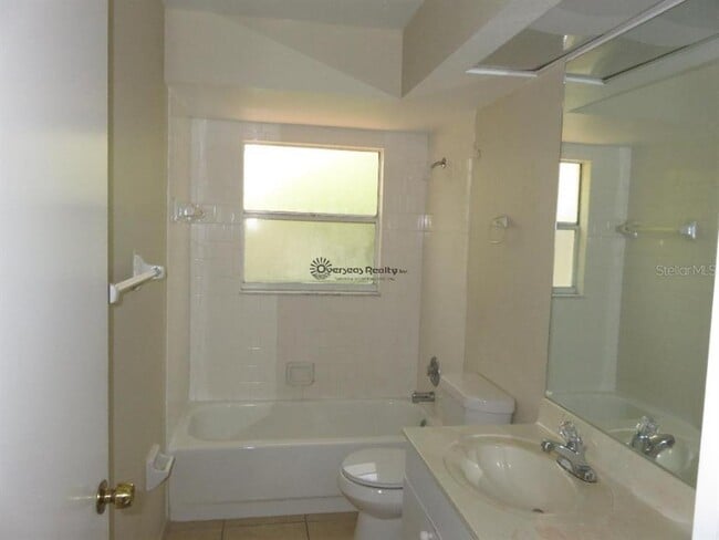 1527 Count Nicholas Ct in Sarasota, FL - Building Photo - Building Photo