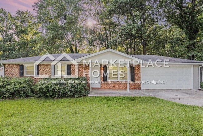 property at 3004 Twelve Oaks Cir