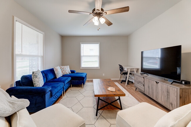property at 2447 Saratoga Rd