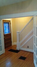 2348 Chickasaw St in Cincinnati, OH - Foto de edificio - Building Photo