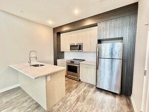 1730 Ridge Ave in Philadelphia, PA - Building Photo - Building Photo