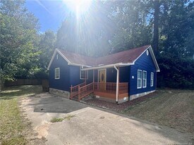 316 Homewood St in Fayetteville, NC - Building Photo