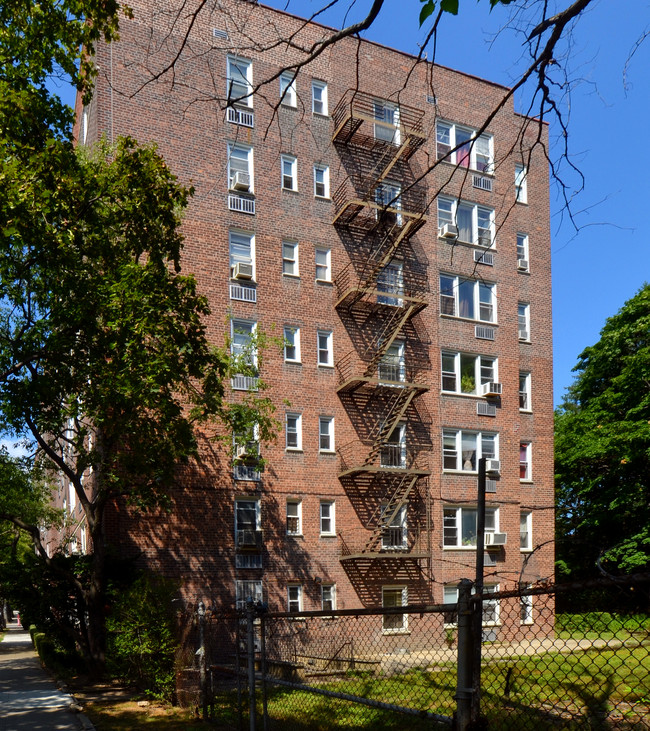 900 Lydig Ave in Bronx, NY - Building Photo - Building Photo