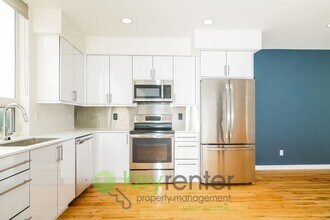 2416 S Holgate St in Seattle, WA - Building Photo - Building Photo