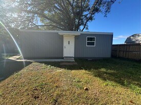 5504 60th Way N in St. Petersburg, FL - Building Photo