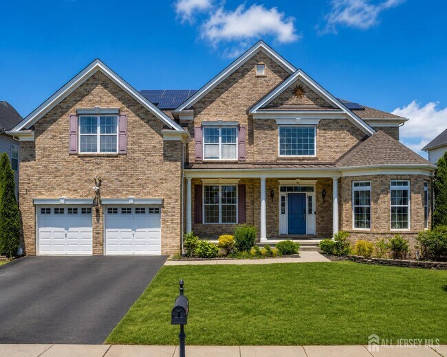 property at 27 Greylynne Dr