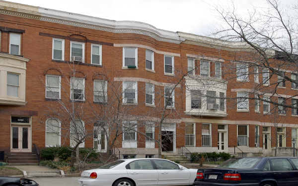 2907 Saint Paul St in Baltimore, MD - Building Photo - Building Photo