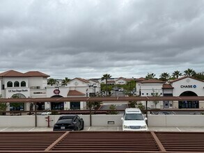 13008 Lumen Wy in San Diego, CA - Building Photo - Building Photo
