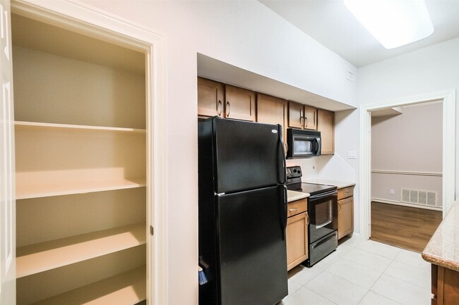 property at 2700 Revere St