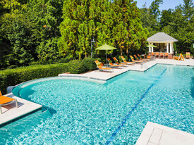 Creek's Edge at Stony Point Apartments