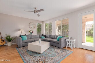 5839 W Bloomfield Rd in Glendale, AZ - Building Photo - Building Photo