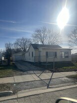 3504 Blackstone Ave in Rockford, IL - Building Photo