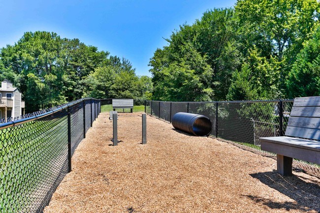 Camden Foxcroft in Charlotte, NC - Building Photo - Other