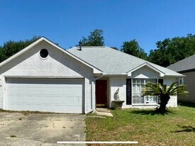 853 Ladner Dr in Pensacola, FL - Building Photo