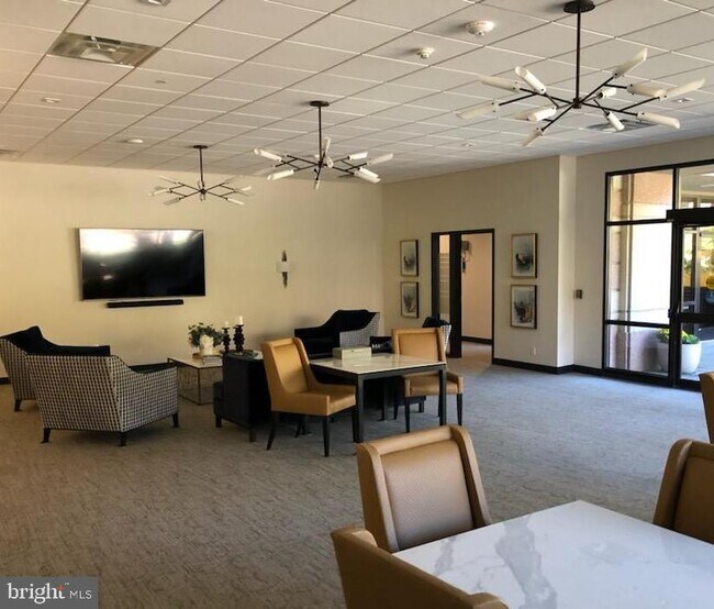 1100 Lovering Ave-Unit -116 in Wilmington, DE - Building Photo - Building Photo