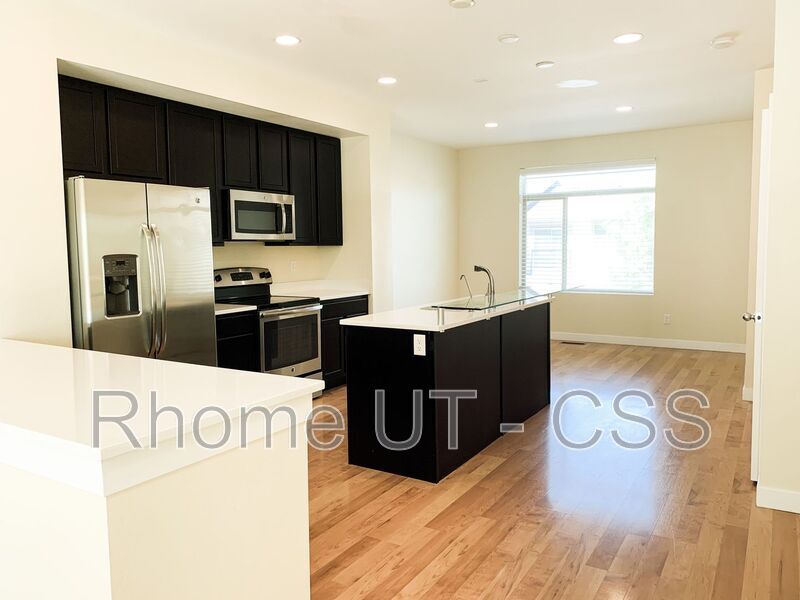 7534 Coreiano Ln in Midvale, UT - Building Photo