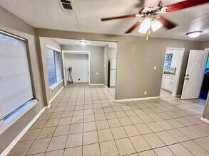 1493 Guice Pl in Biloxi, MS - Building Photo - Building Photo