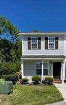 336 Bracken Pl in Jacksonville, NC - Building Photo