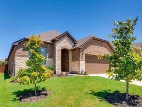 2005 August Jake Dr in Leander, TX - Building Photo - Building Photo