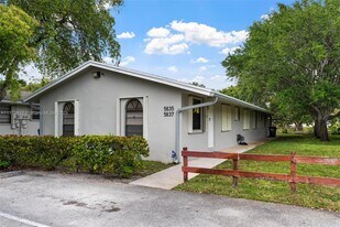 5637 Taft St in Hollywood, FL - Building Photo