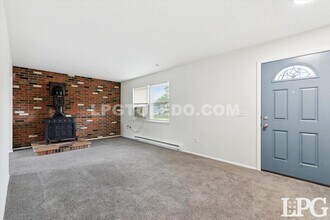 4336 Deerwood Ln in Toledo, OH - Building Photo - Building Photo