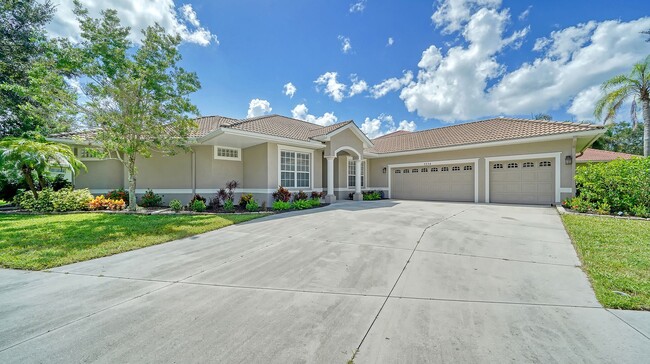 property at 5234 Benjamin Ln