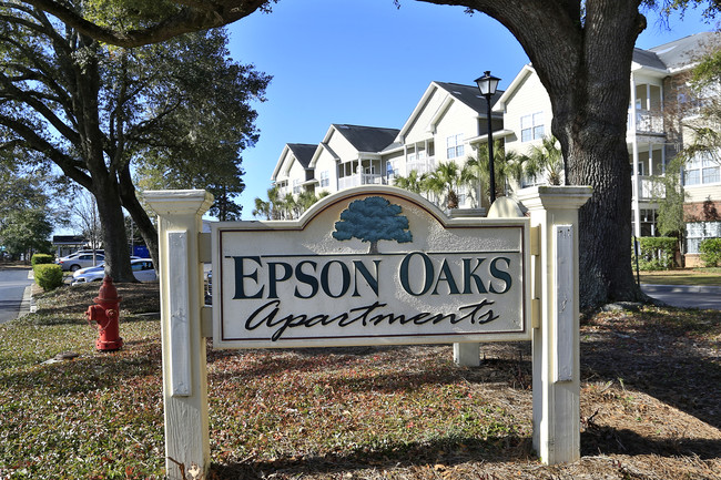 Epson Oaks Apartments photo'