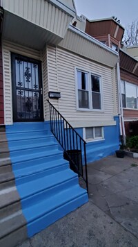 169 E Tulpehocken St