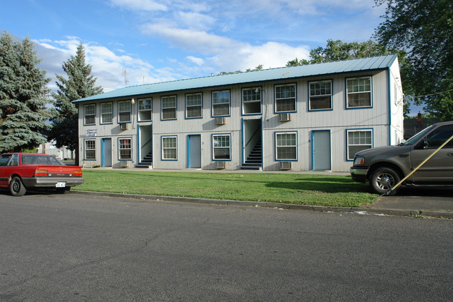 1102 Swan Ave in Yakima, WA - Building Photo - Building Photo