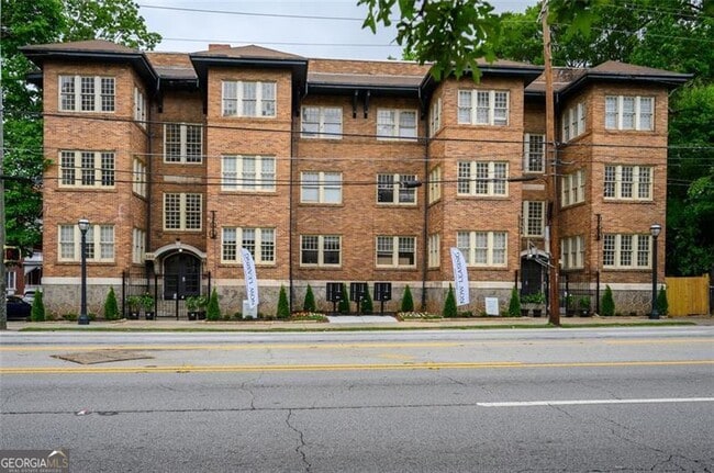 property at 360 Ponce De Leon Ave NE