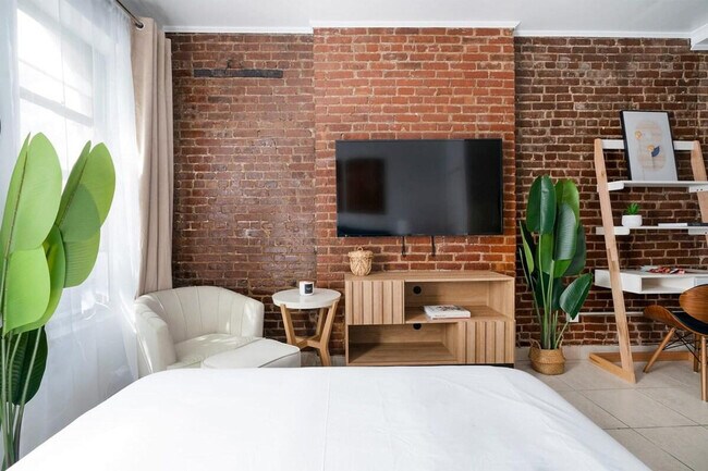 501 E 83rd St, Unit FL2-ID402150P in New York, NY - Building Photo - Building Photo