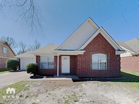 5551 W Avalon Dr in Horn Lake, MS - Building Photo