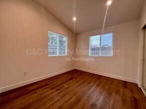 1381 Circle Ave in Seaside, CA - Building Photo - Building Photo