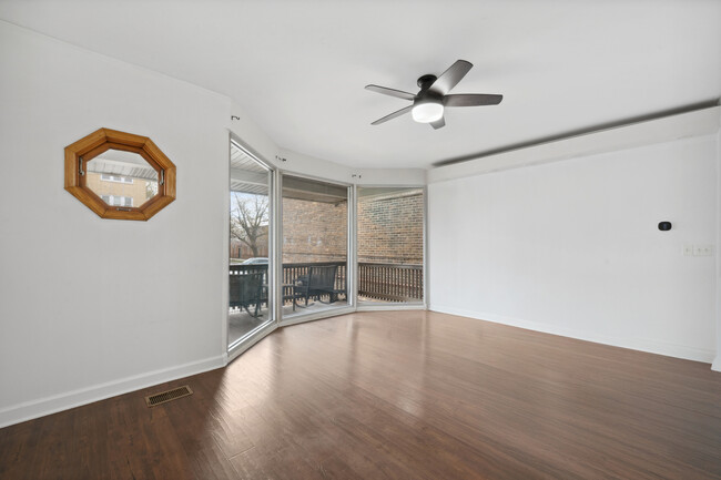 3514 N Cicero Ave in Chicago, IL - Building Photo - Building Photo